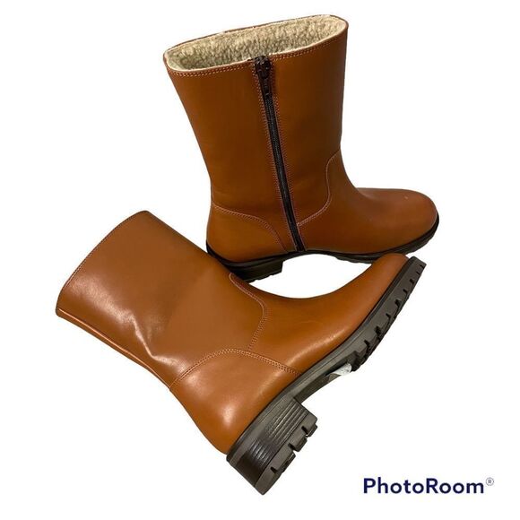 Lamica fleece lined boots size NWOB - Picture 7 of 13